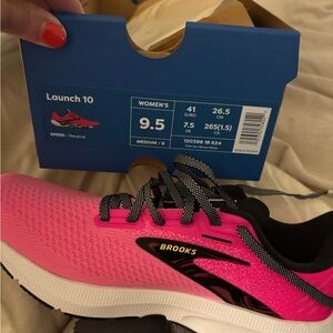 Brooks Women's Launch 10 Pink Running Shoes